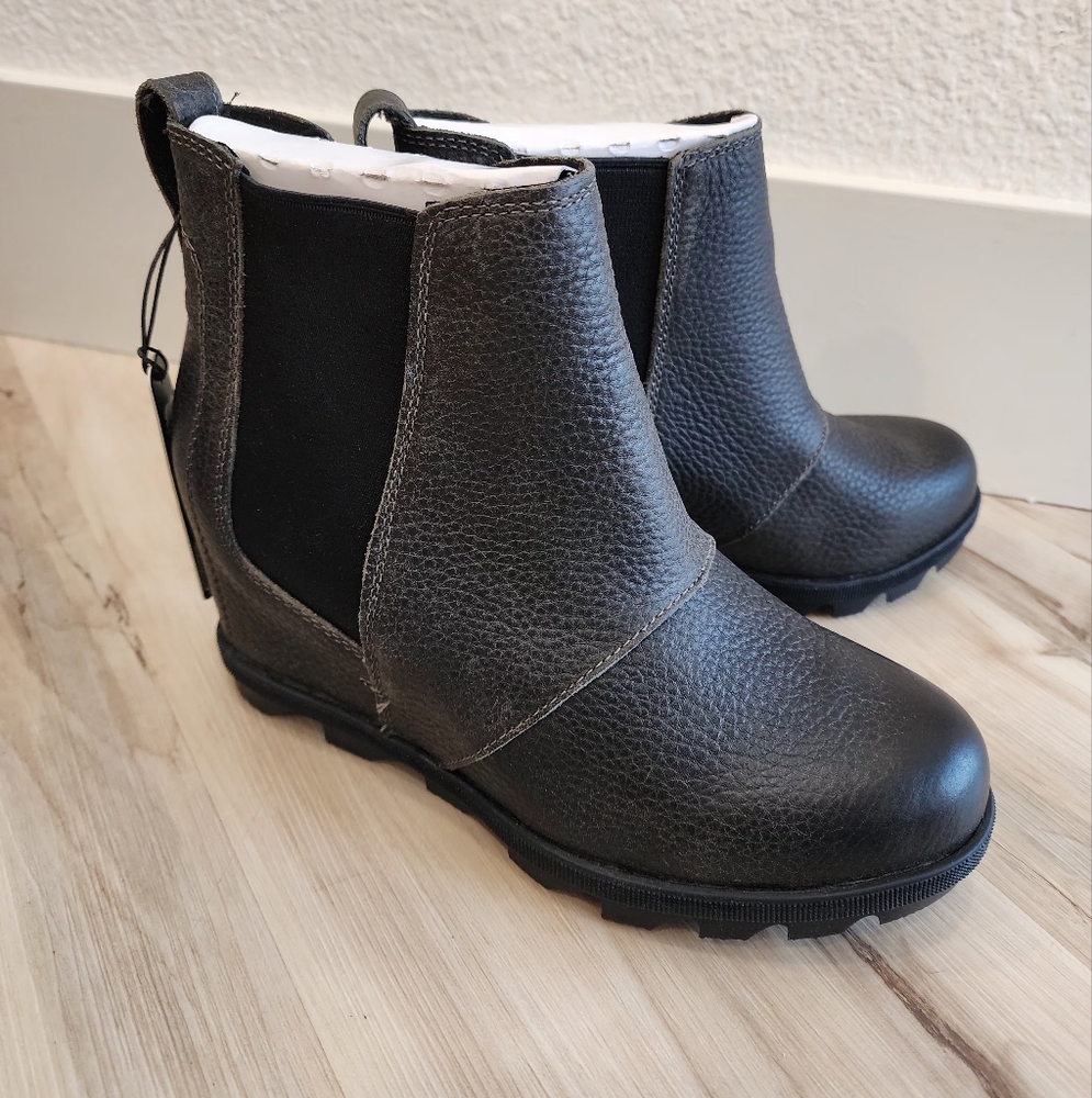 Sorel Joan of Arctic Wedge II Chelsea Boots 7,5